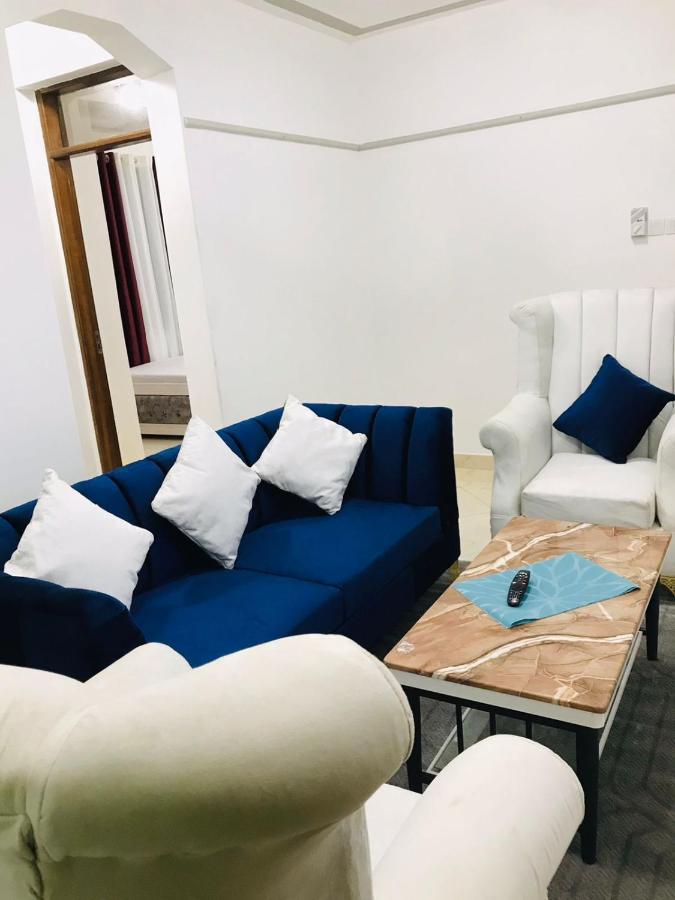 Lux Suites Bamburi Furnished Apartments ภายนอก รูปภาพ